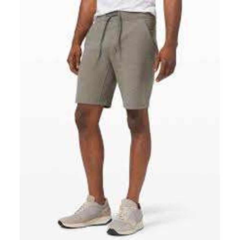 Lululemon City Sweat Shorts Mens Large Olive Green Heathered Athletic Gym 9"